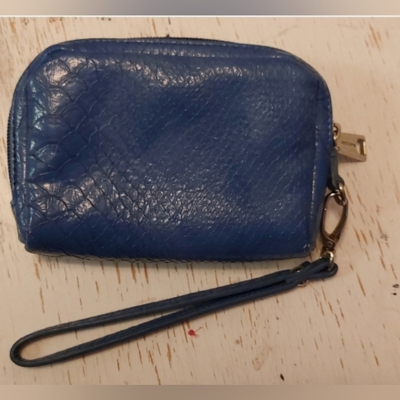 Liz Claiborne Small Wristlet Wallet Blue Faux Crocodile Clutch Purse - Picture 4 of 7